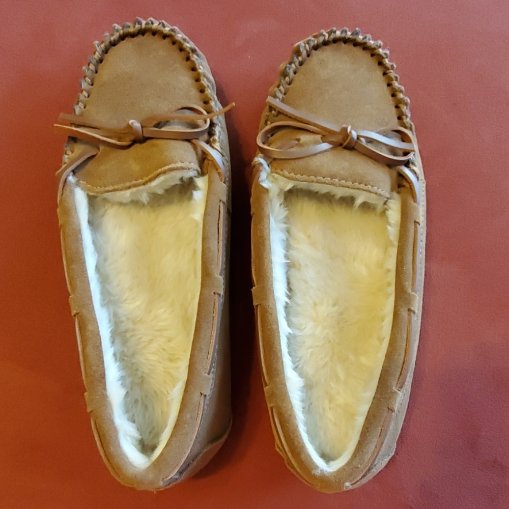 Zealand moccasins size 9, never worn